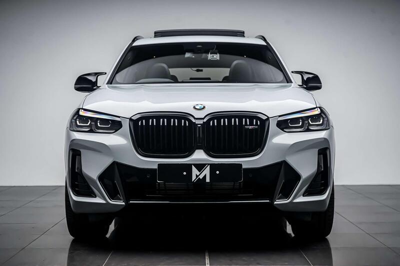 BMW X3 view 2
