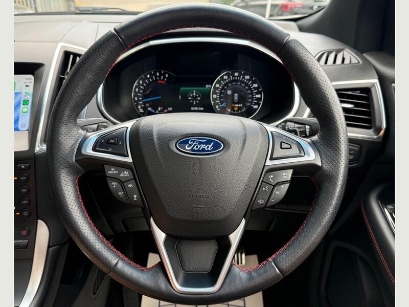 Ford Edge view 7