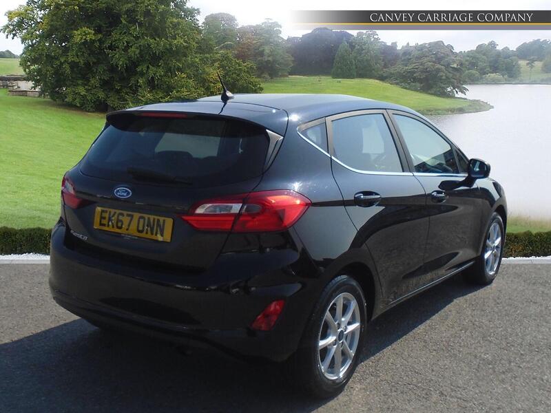Ford Fiesta view 3