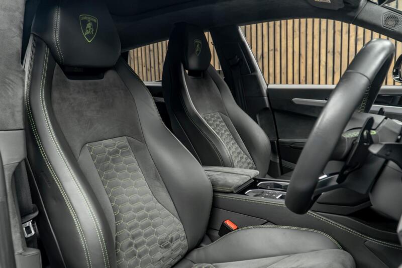 Lamborghini Urus view 2