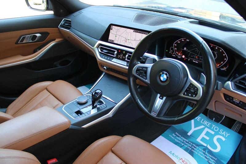 BMW 3 Series view 2
