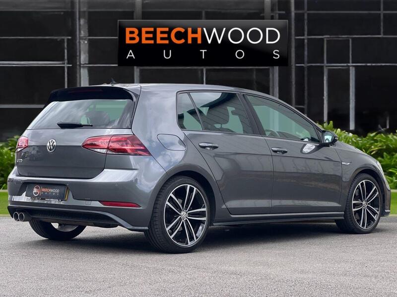 Volkswagen Golf view 7