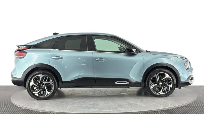 Citroen C4 view 3