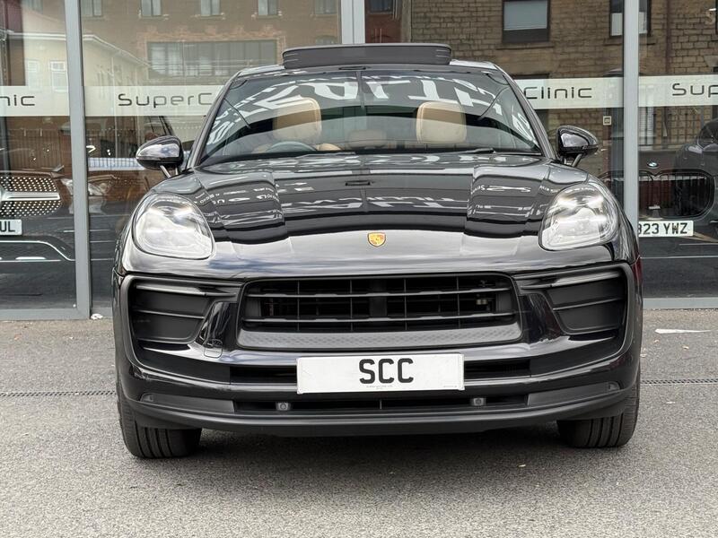 Porsche Macan view 6