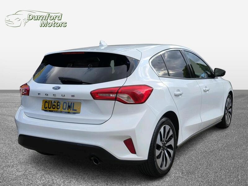 Ford Focus view 4
