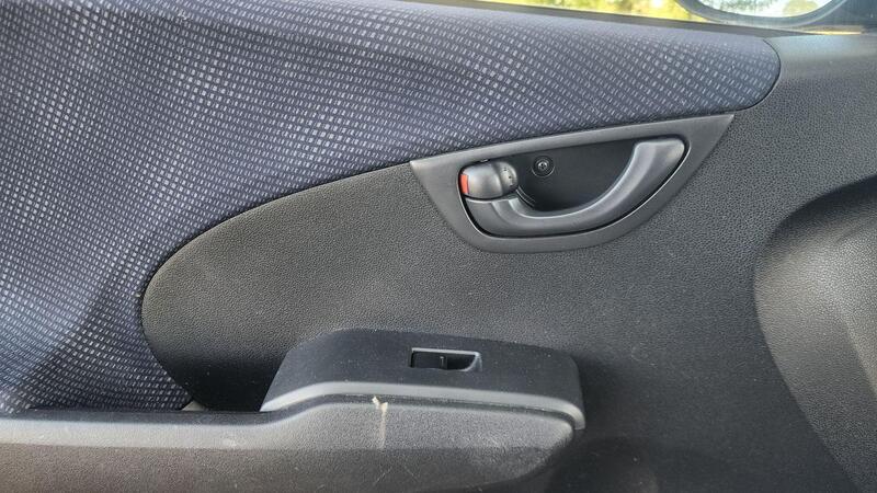 2013 Honda Jazz — photo 40