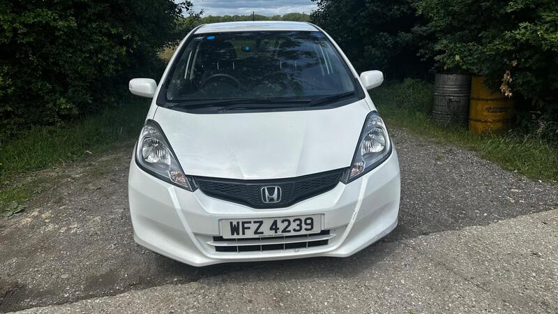 2015 Honda Jazz — photo 2