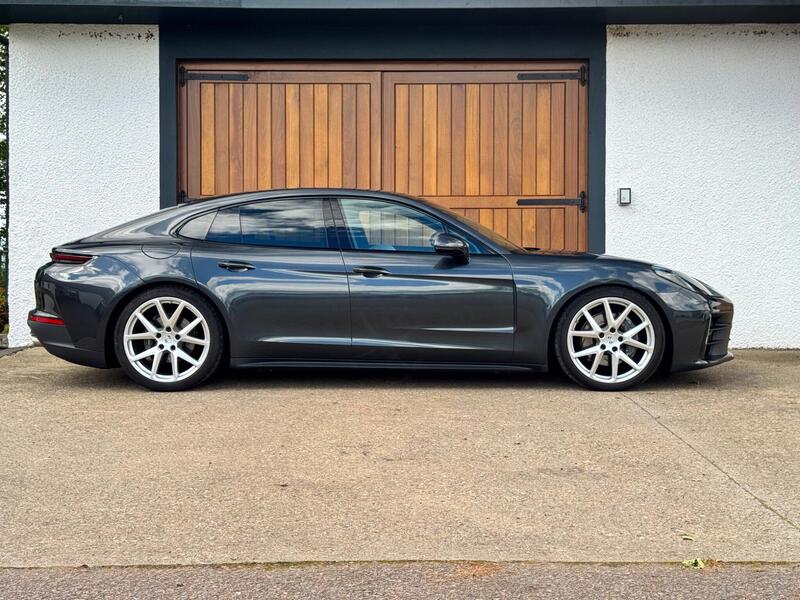 Porsche Panamera view 7