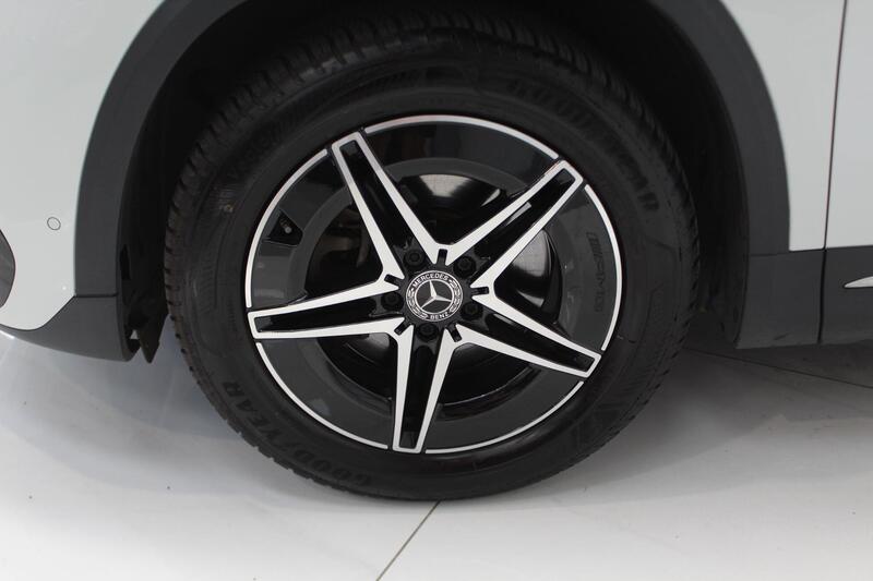 2021 Mercedes-Benz EQA in White — image 11 of 90