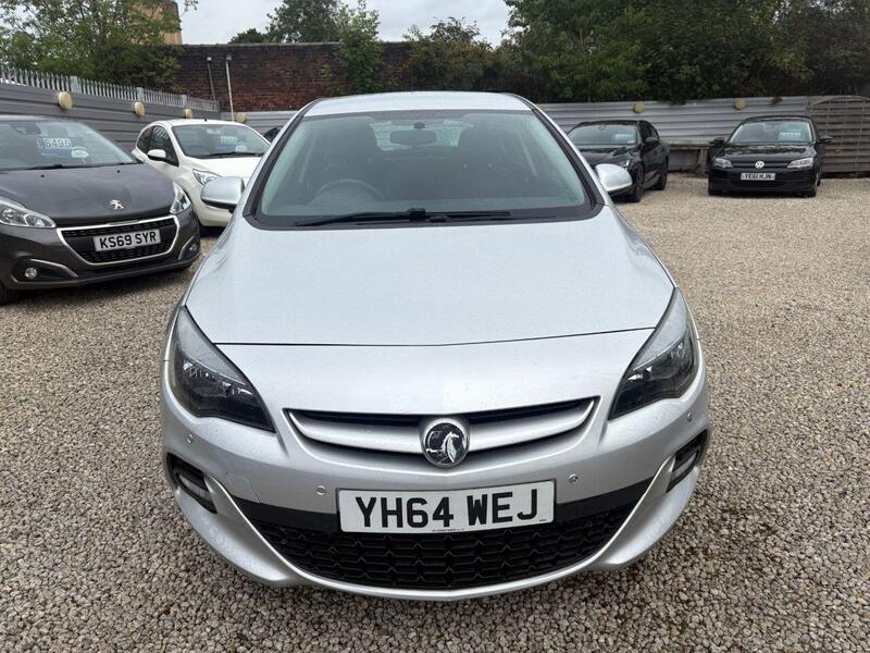 Vauxhall Astra view 2