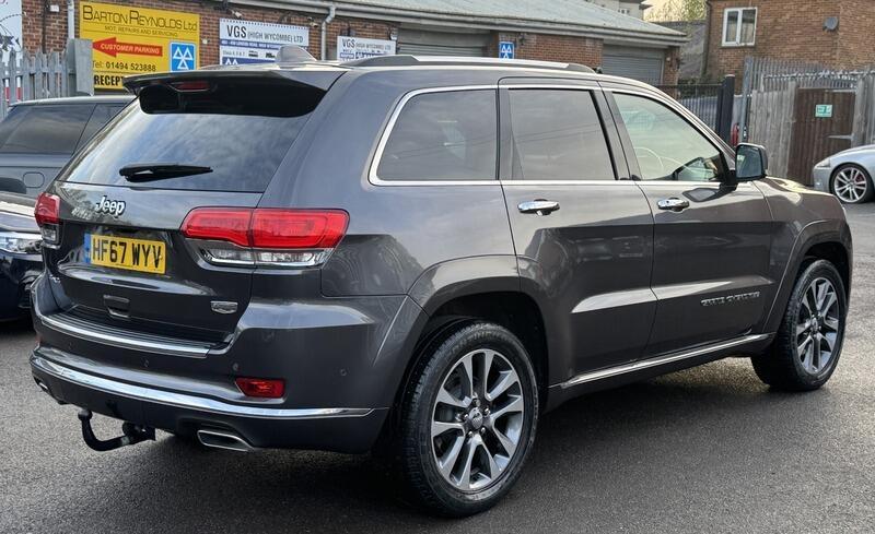 Jeep Grand Cherokee view 5