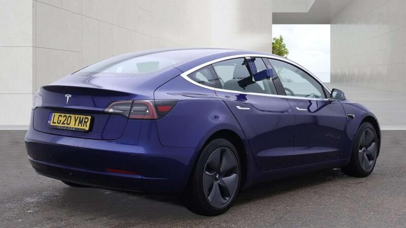 Tesla Model 3 view 4