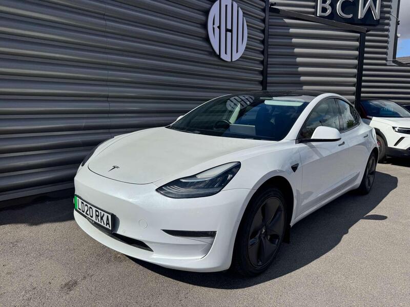 Tesla Model 3 view 7