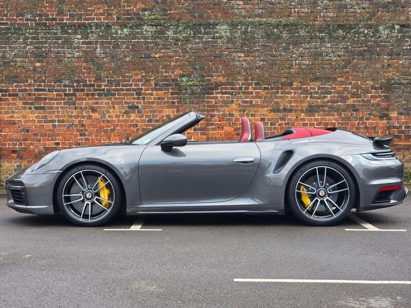 Porsche 911 view 2