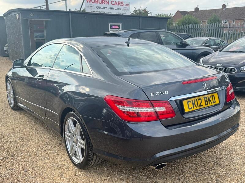 Mercedes-Benz E Class view 7