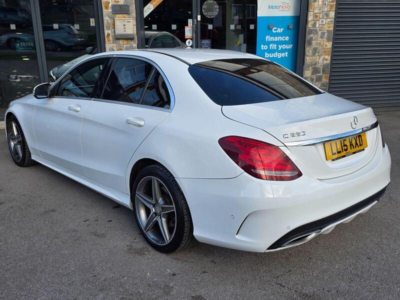 Mercedes-Benz C-Class view 5