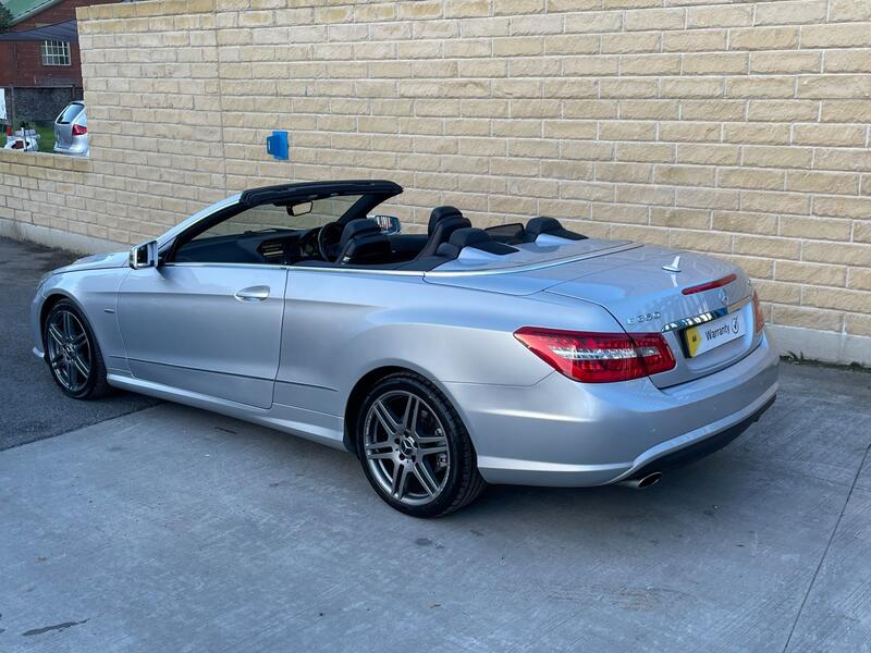 Mercedes-Benz E Class view 5