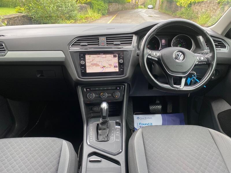 Volkswagen Tiguan view 7