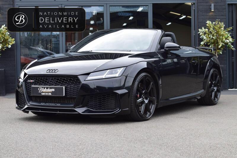 Audi Audi TT RS main image