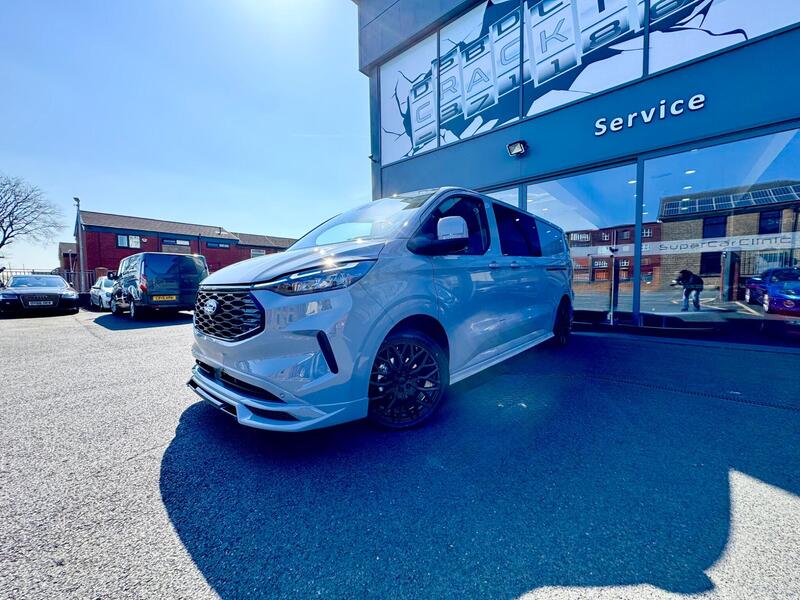 Ford Transit Custom view 4