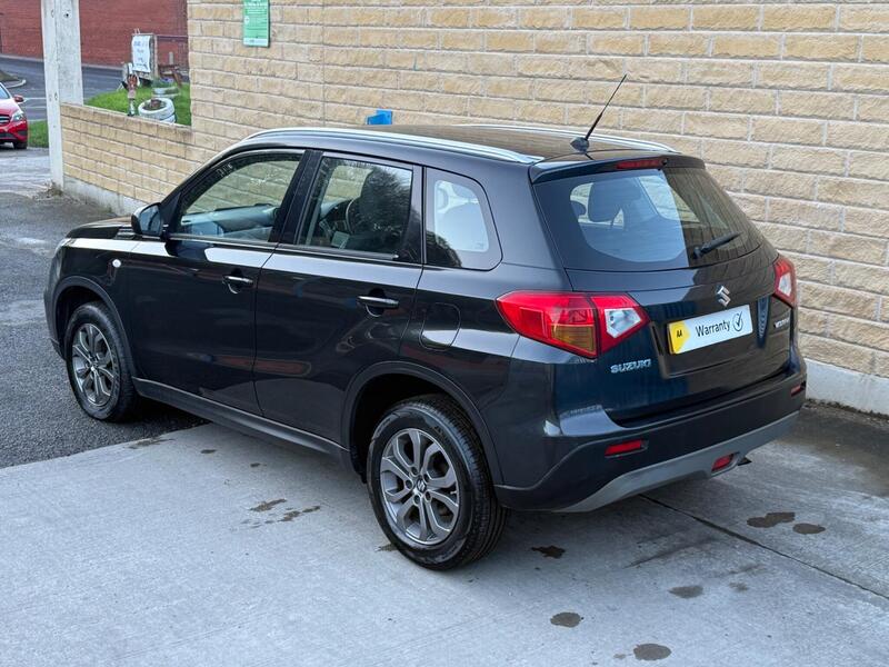 Suzuki Vitara view 3