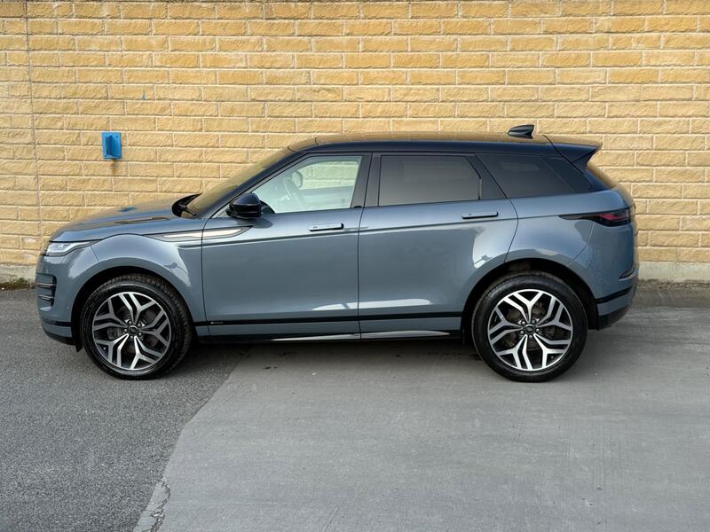Land Rover Range Rover Evoque view 2