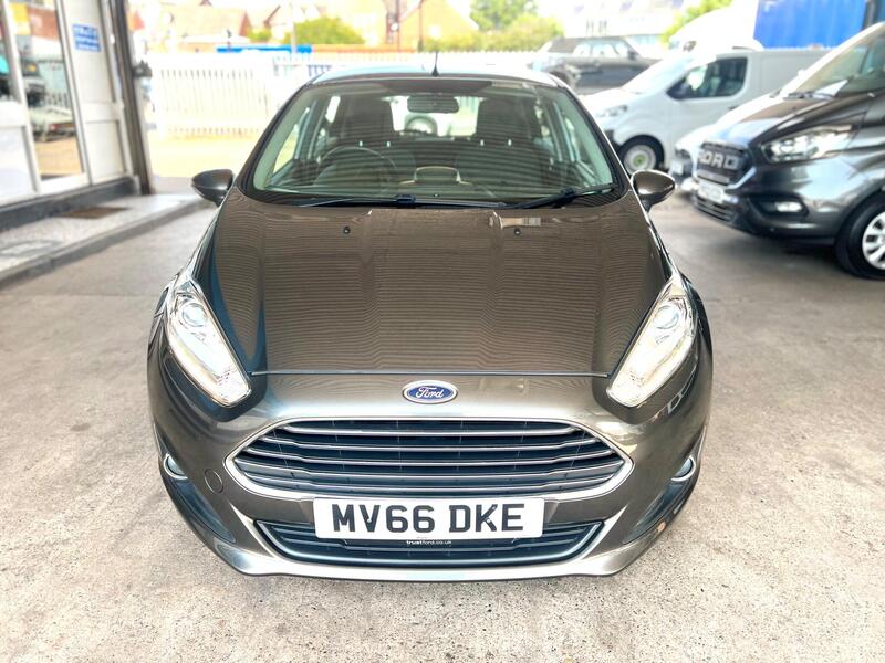 Ford Fiesta view 2