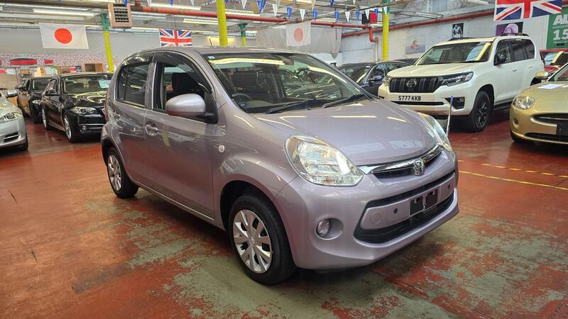 Toyota Yaris view 2