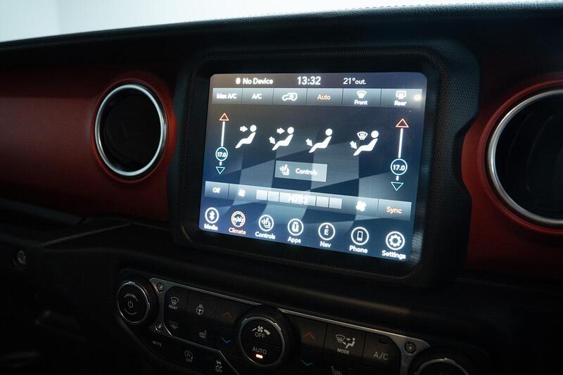 Jeep Wrangler view 7