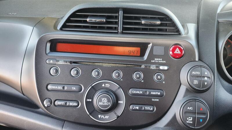 2012 Honda Jazz — photo 36