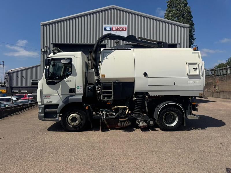 DAF LF230 15T Road Sweeper