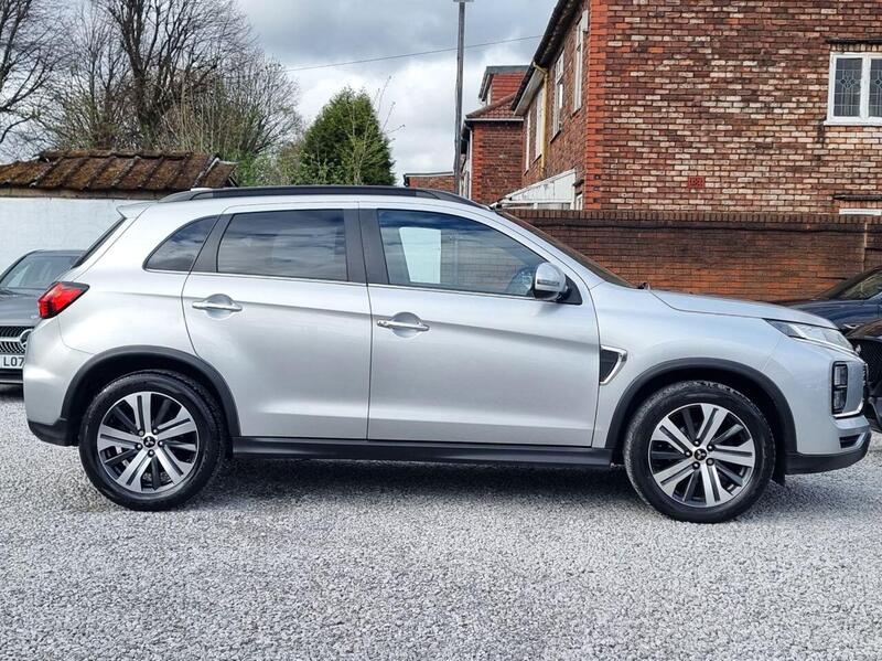 Mitsubishi Asx view 3