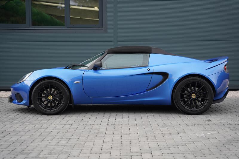 Lotus Elise view 6
