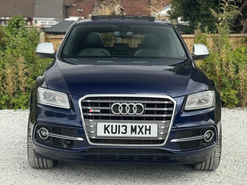 Audi Audi SQ5 view 4