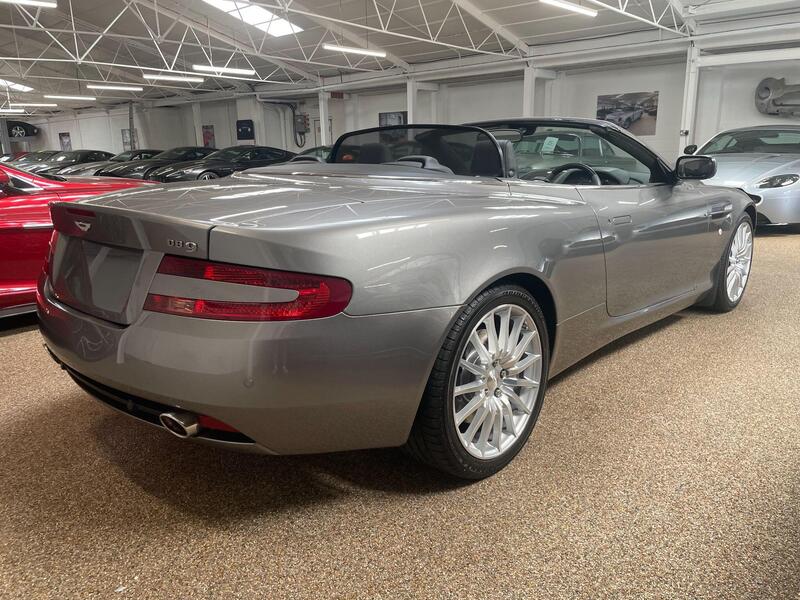 Aston Martin DB9 view 3