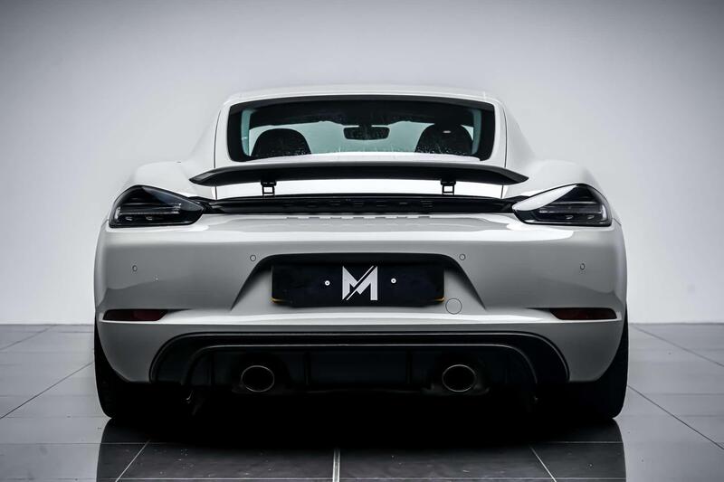 Porsche 718 Cayman view 4