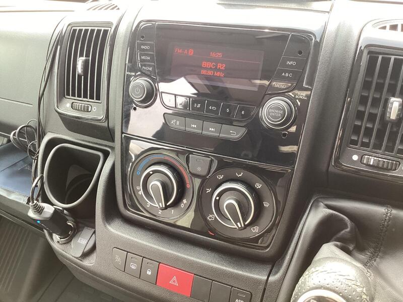Auto-Sleepers Fairford — image 31