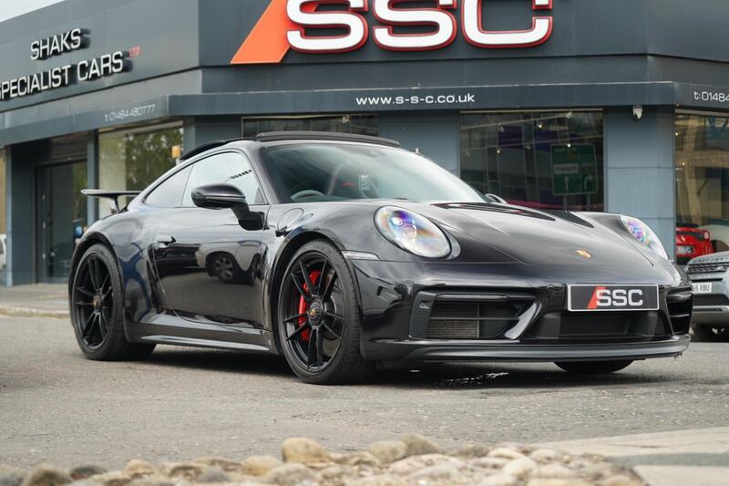 Porsche 911 view 4