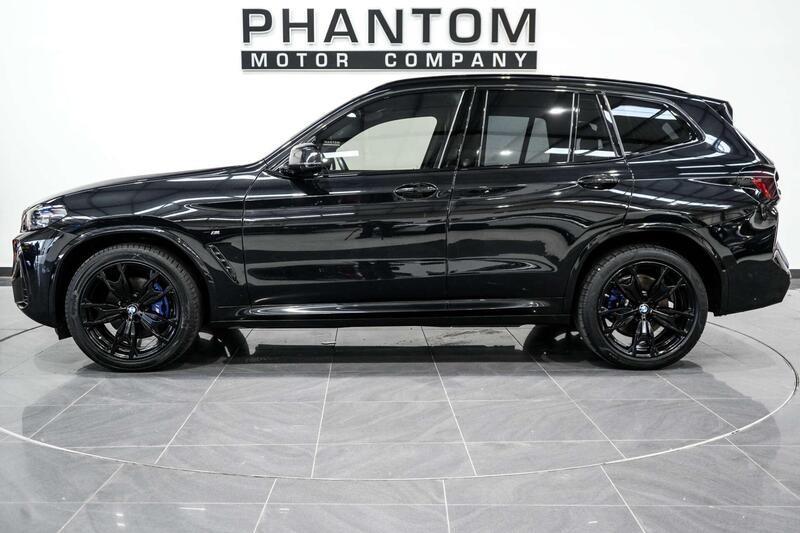 BMW X3 view 3
