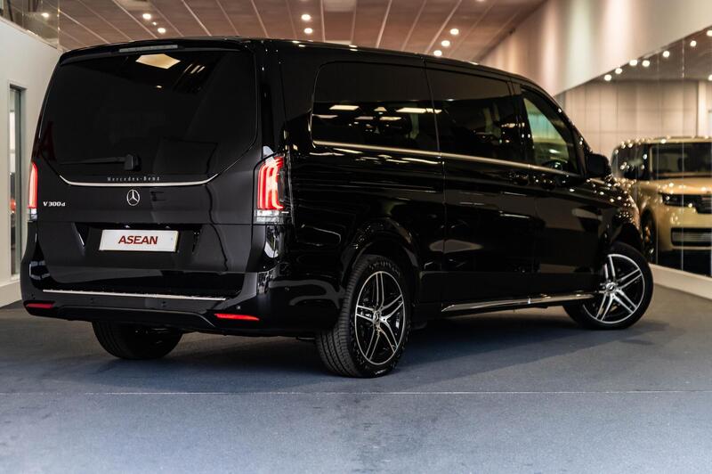 Mercedes-Benz V Class view 5