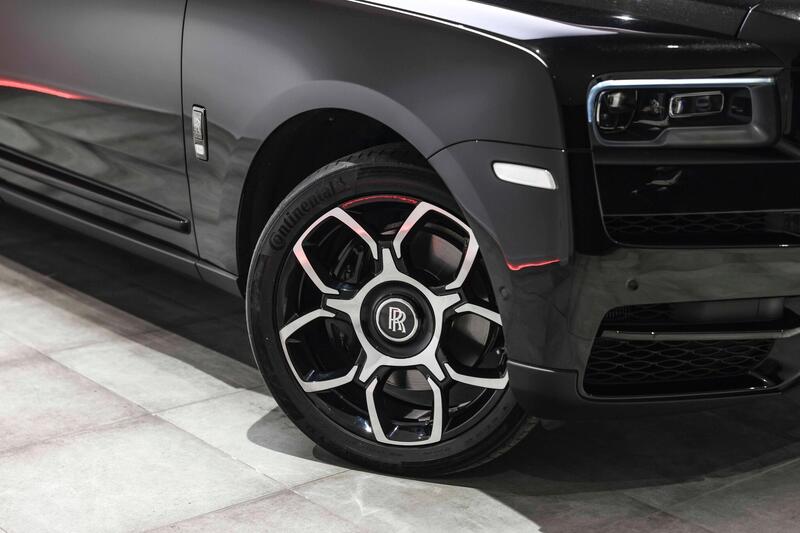 Rolls-Royce Cullinan view 4