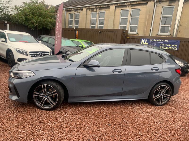 BMW 1 Series view 3