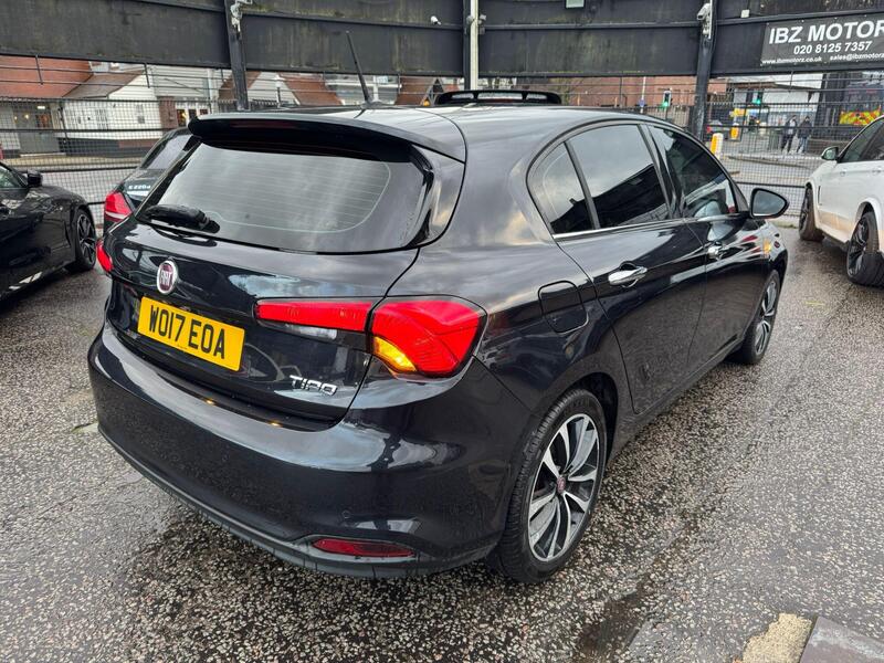 Fiat Tipo view 2