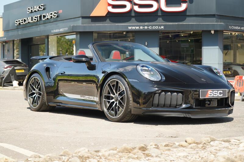 Porsche 911 view 4