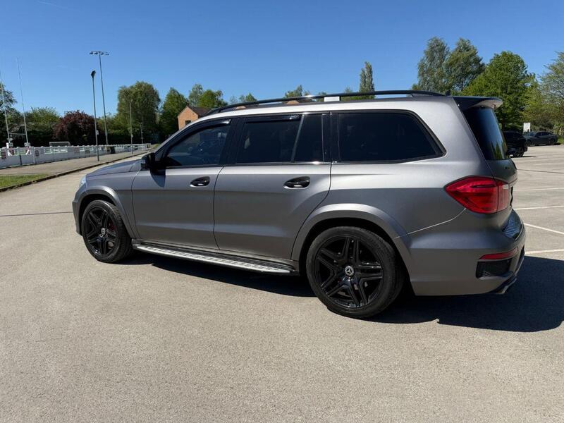 Mercedes-Benz GL Class view 5