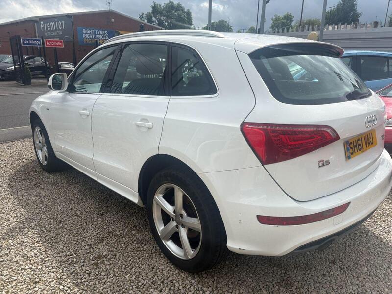 Audi Audi Q5 view 4