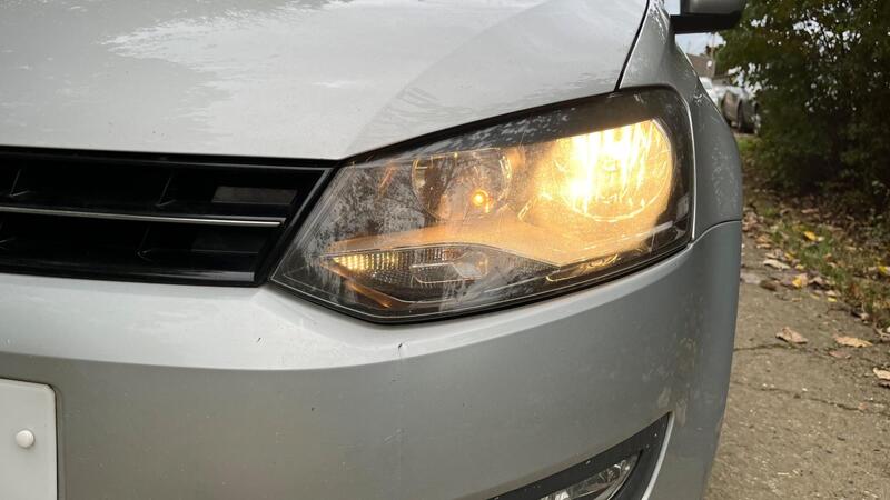 2013 Volkswagen Polo — photo 12