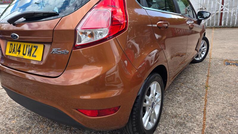 Ford Fiesta view 6