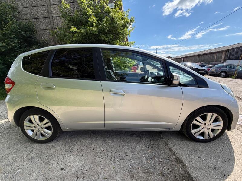 2013 Honda Jazz — photo 7
