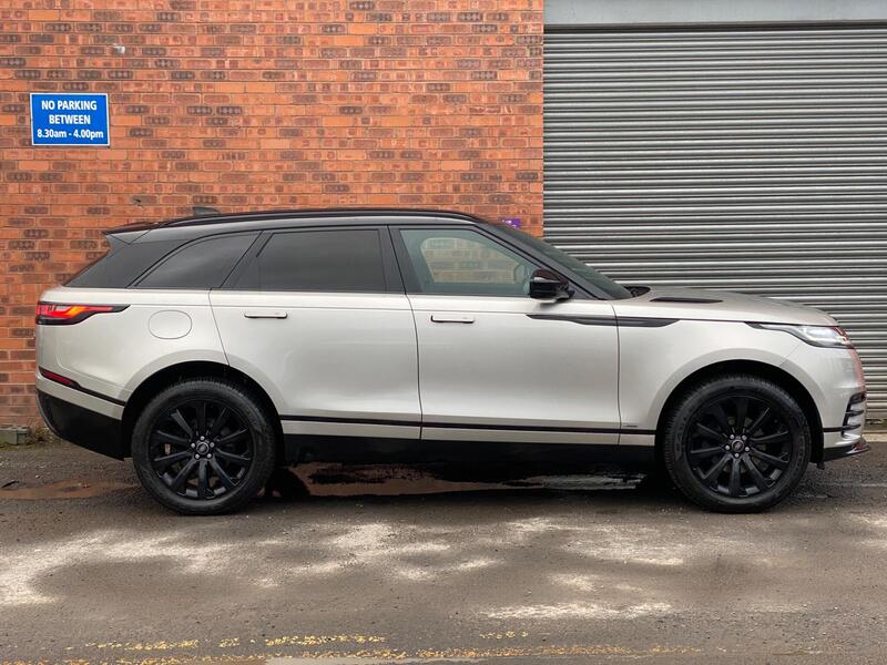 Land Rover Range Rover Velar view 5